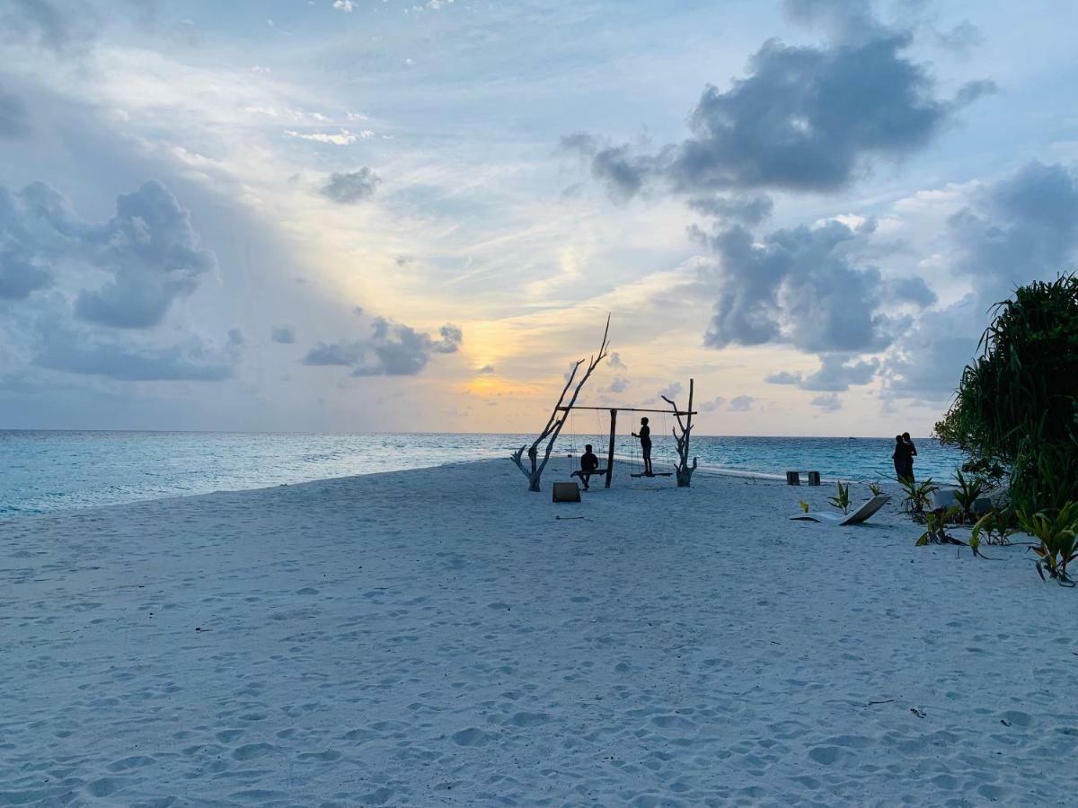 Hotel Hudhuvelimaldives Omadhoo Exterior foto